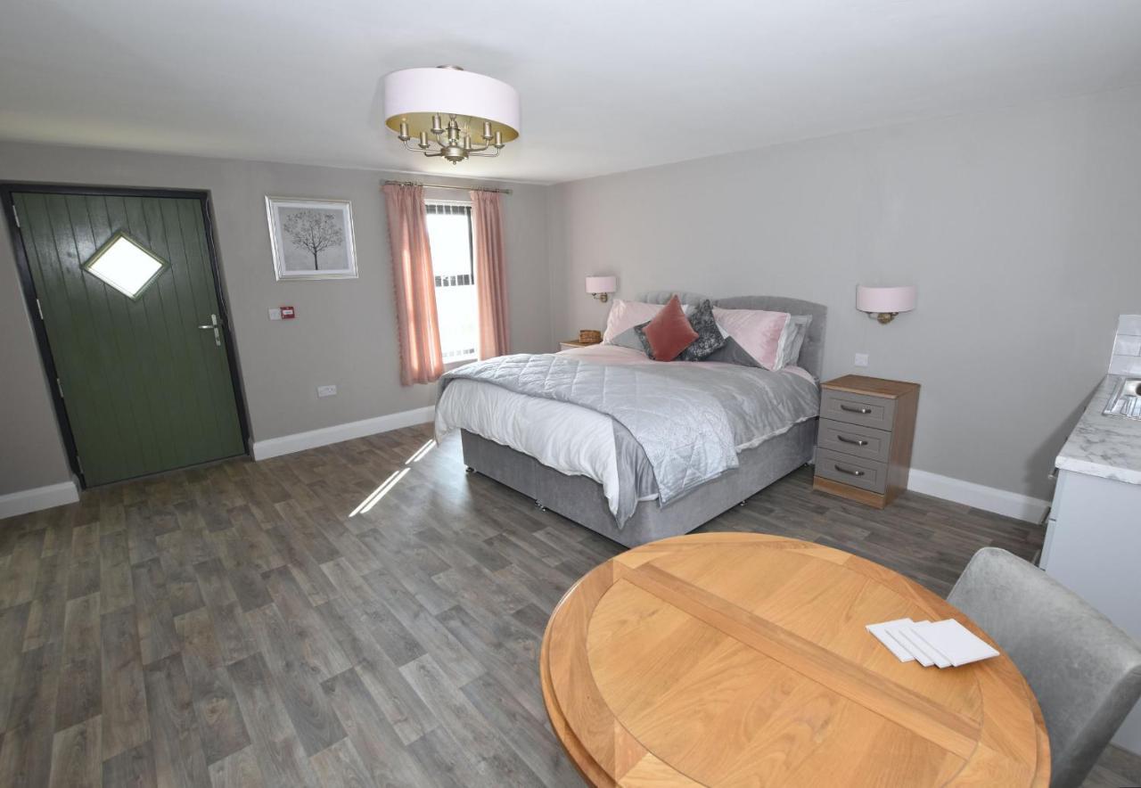 Homestead Hillsborough Guest Rooms Exteriér fotografie